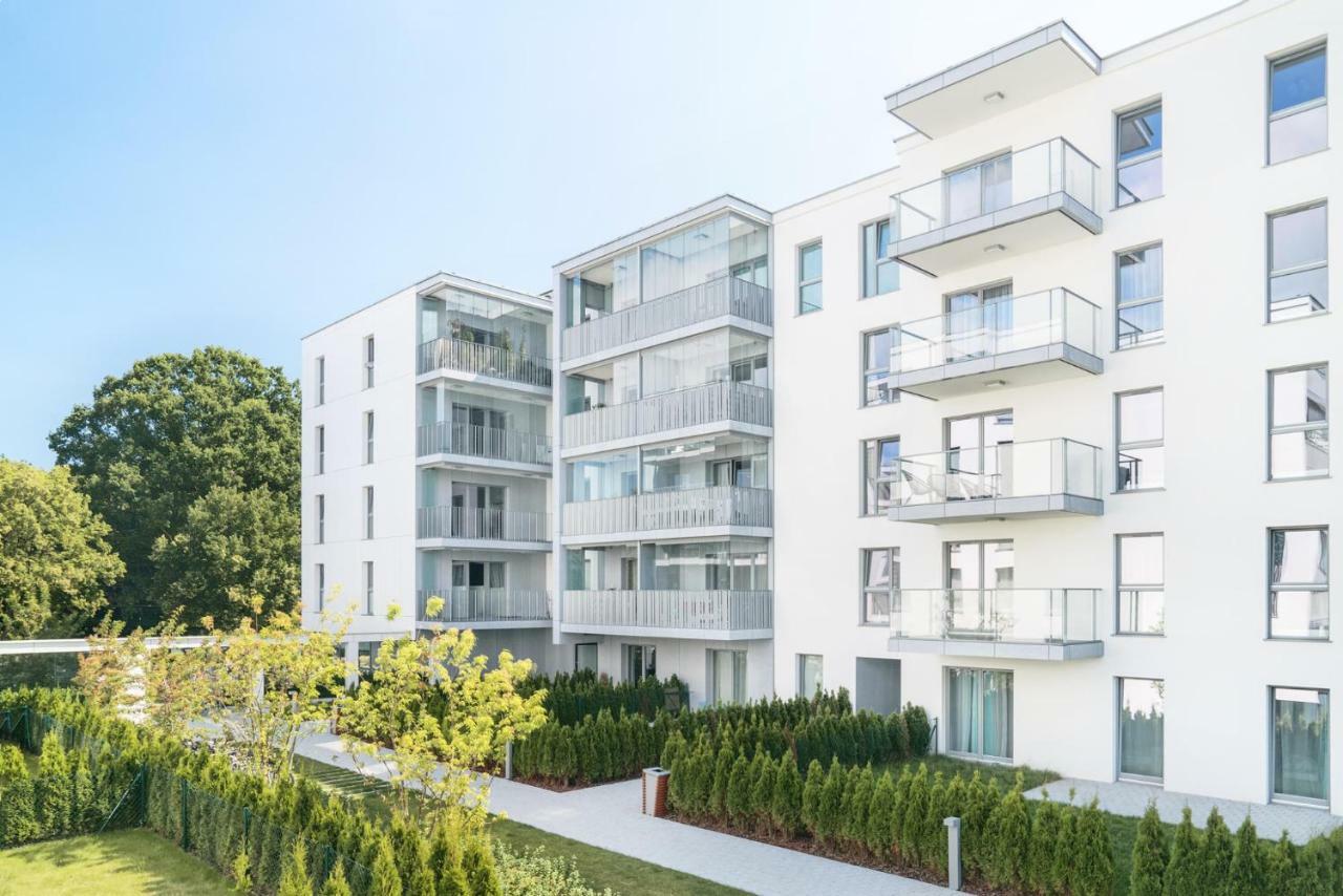 Wave Apartments - Nadmorze กดัญสก์ ภายนอก รูปภาพ